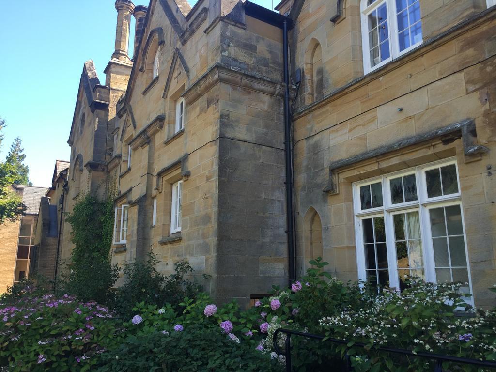 Burrswood Health And Wellbeing Hotel Royal Tunbridge Wells Exterior foto